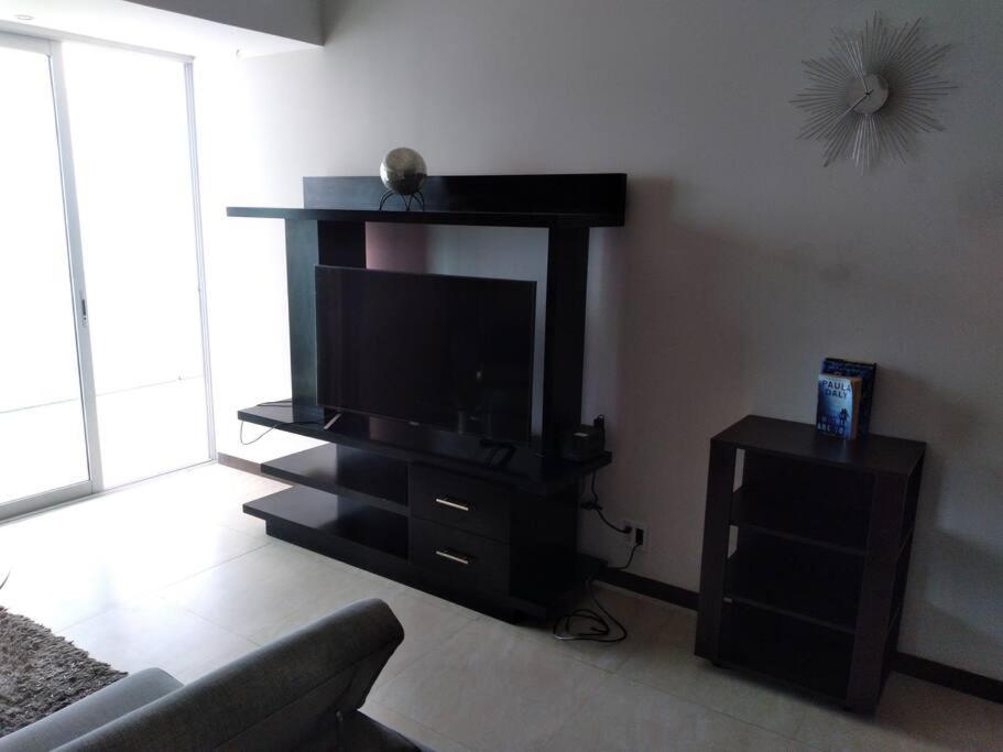 Beautiful 3 Bedroom, Fully Furnished, On The Beach Mazatlán Buitenkant foto