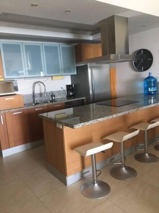 Beautiful 3 Bedroom, Fully Furnished, On The Beach Mazatlán Buitenkant foto