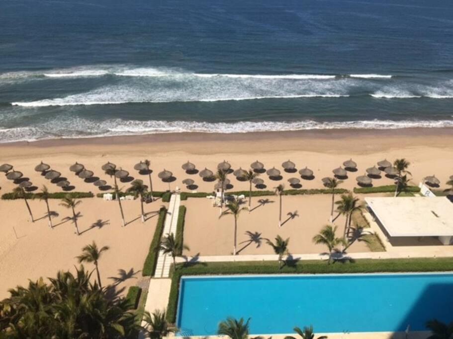 Beautiful 3 Bedroom, Fully Furnished, On The Beach Mazatlán Buitenkant foto
